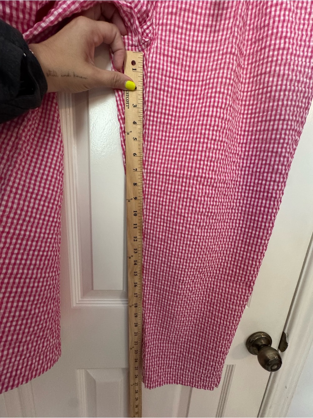 Tommy Hilfiger Pink Gingham Paperbag Waist Cropped Pants - Picture 8 of 8